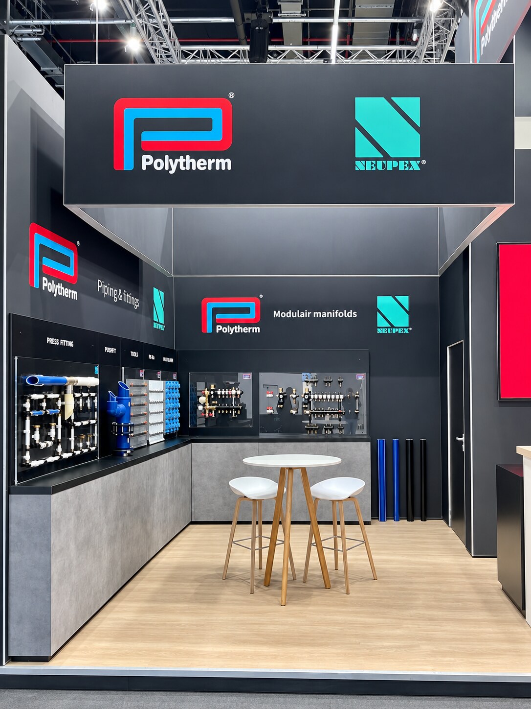Productpresentatie in de Therminon stand op ISH